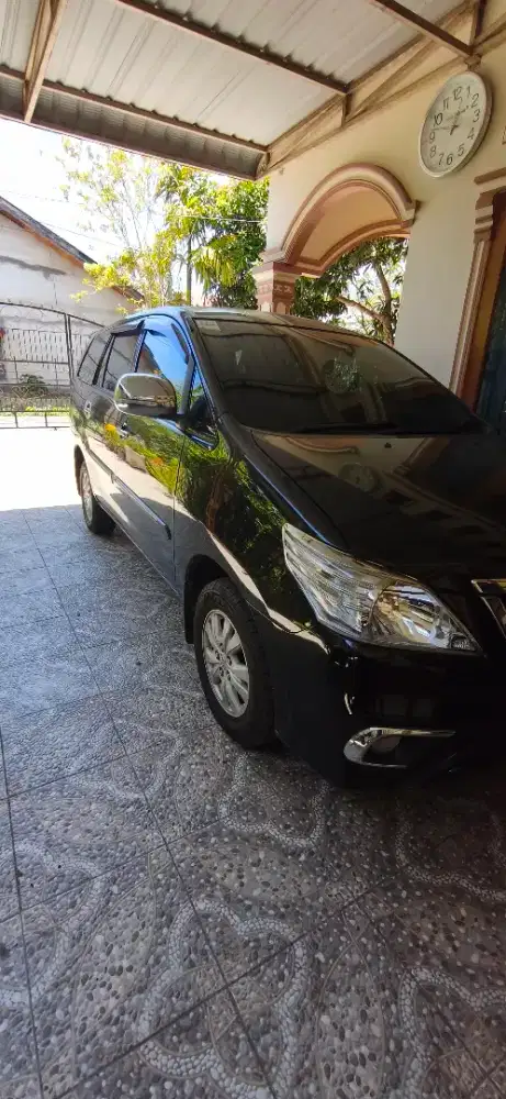 Kijang innova barong 2014