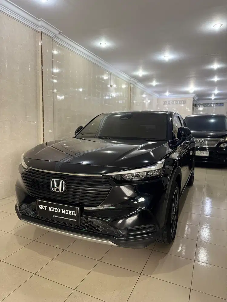 Honda HRV E CVT Hitam 2023