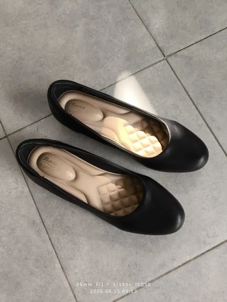 BARU SEKALI PAKAI Sepatu Pantopel Wanita BATA Comfit Ori Jual Murah