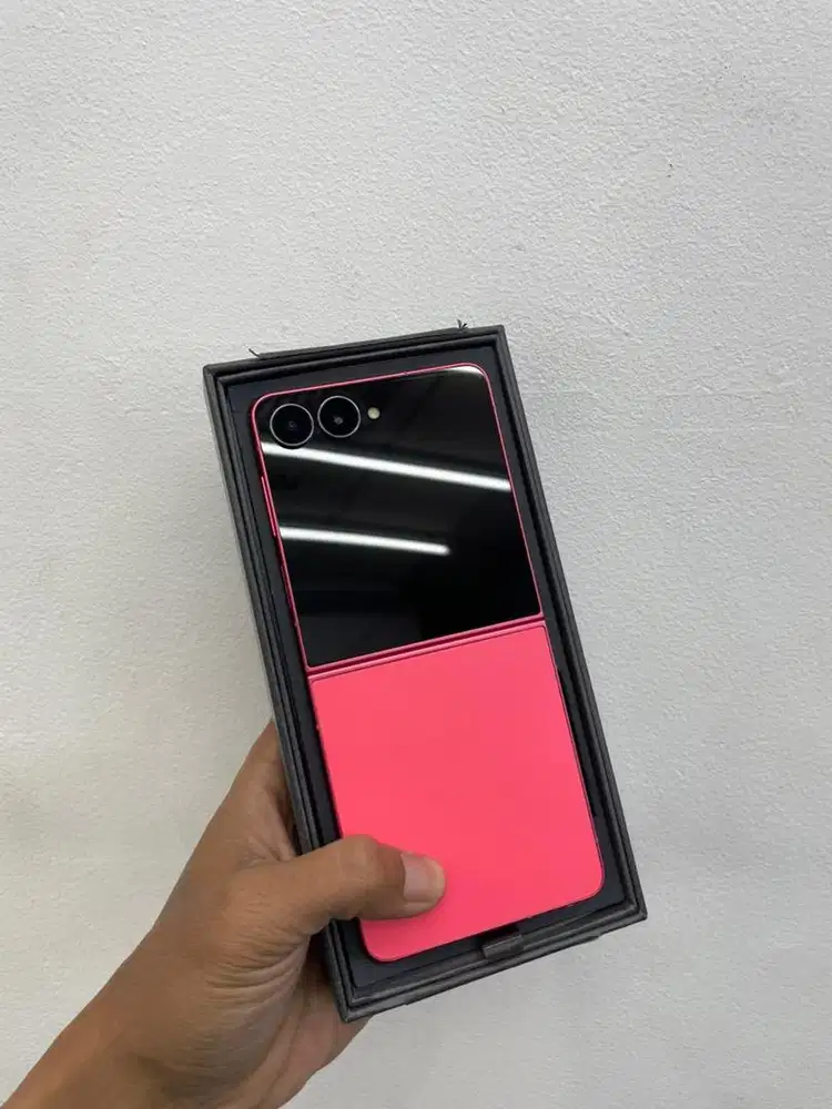 Samsung Z flip 7 512Gb fullset like new