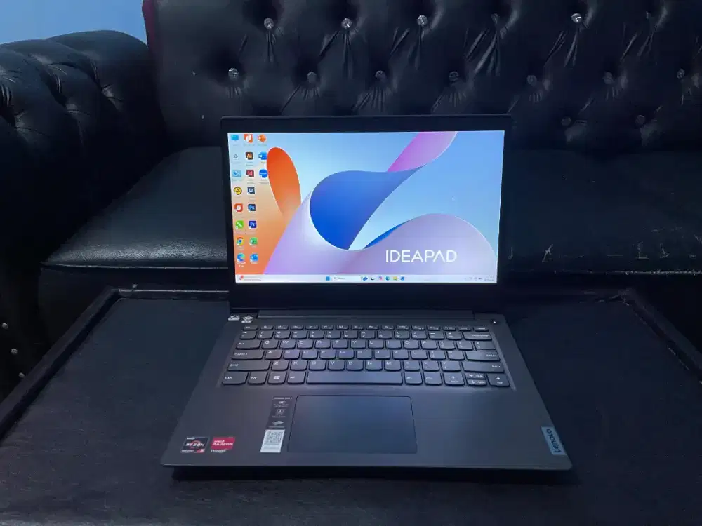 JUAL BELI LAPTOP BEKAS TABLET IPAD MACBOOK ATAU RUSAK KITA