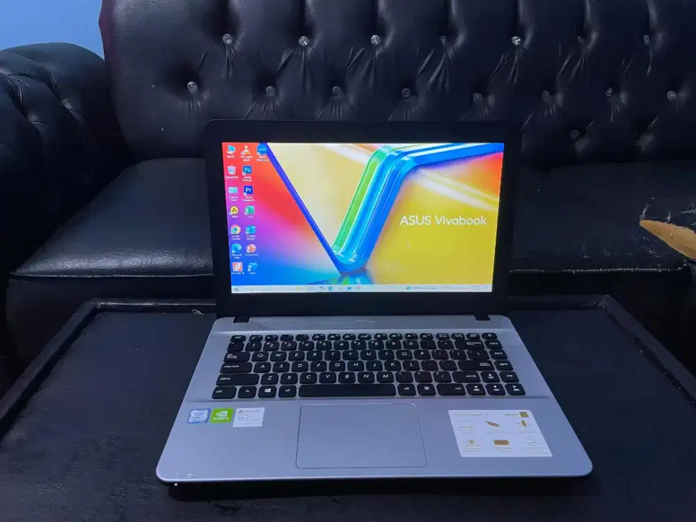 JUAL BELI LAPTOP BEKAS TABLET IPAD MACBOOK ATAU RUSAK KITA