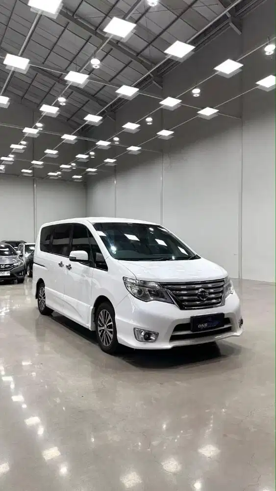 TDP 10jt! Nissan Serena 2.0 HWS AT 2017, Plat L, KM 66rb, Istimewa