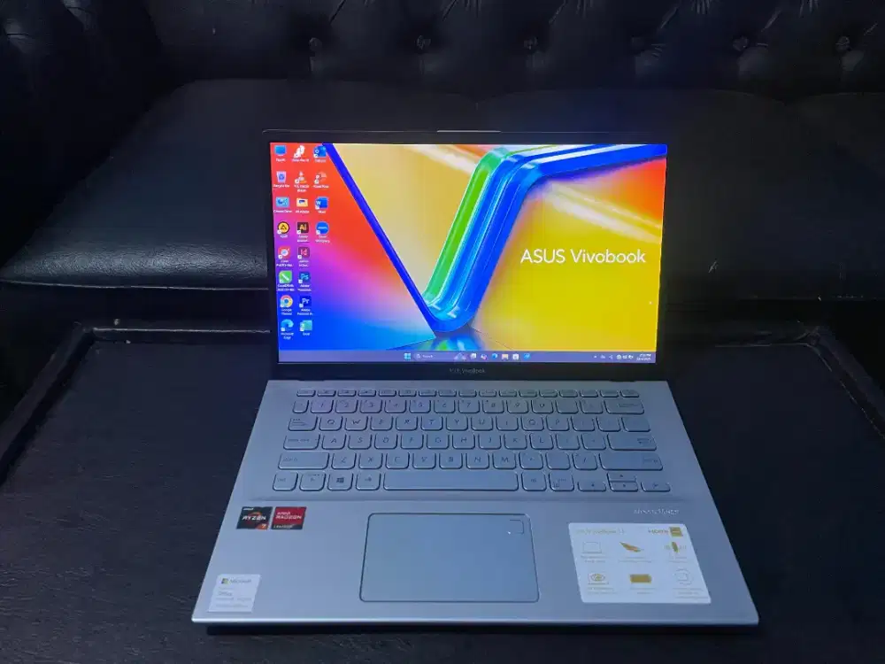 JUAL BELI LAPTOP BEKAS TABLET IPAD MACBOOK ATAU RUSAK KITA
