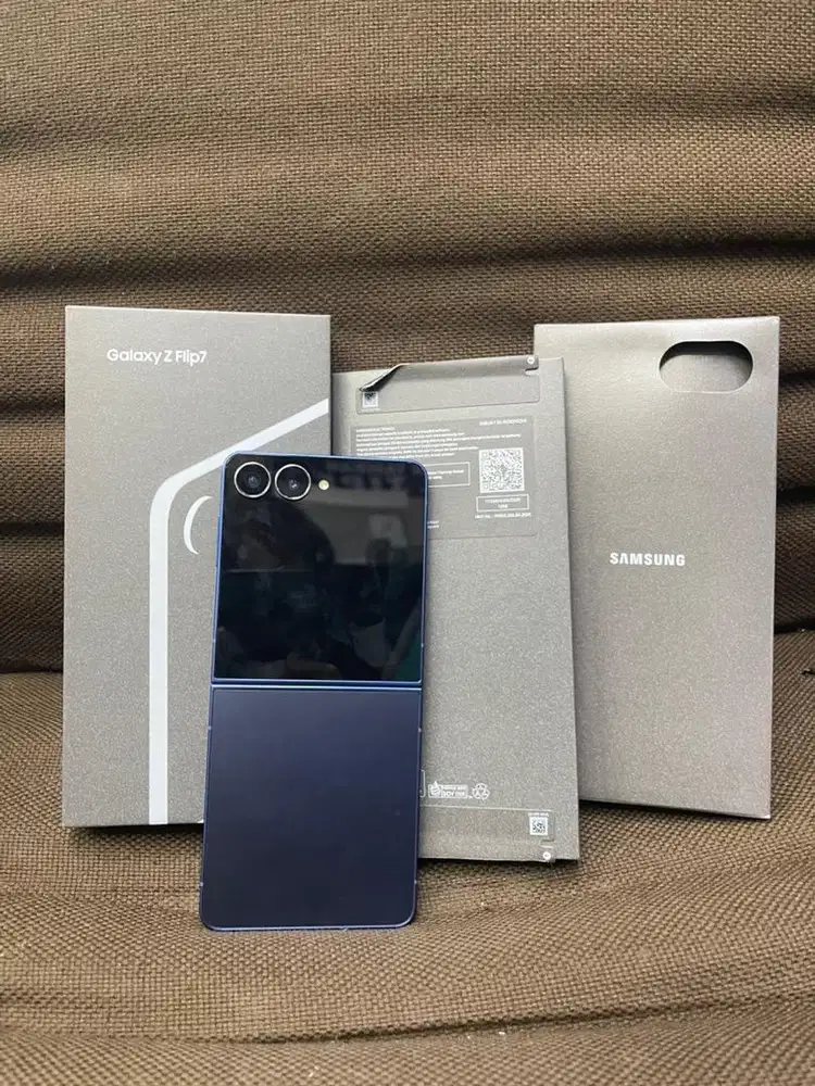 samsung galaxy Z flip 7 5g 12/256gb resmi sein