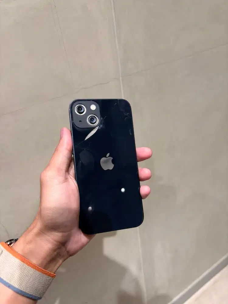 Iphone 13 128 (bahan servis/part) nego