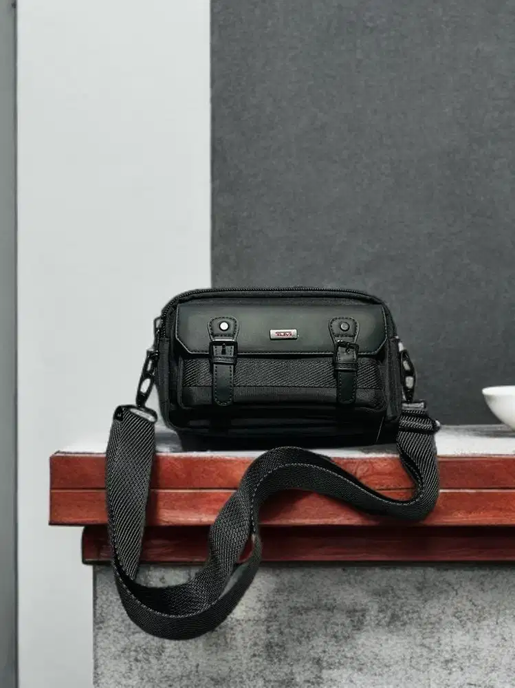 Slingbag tumi pria hanbang