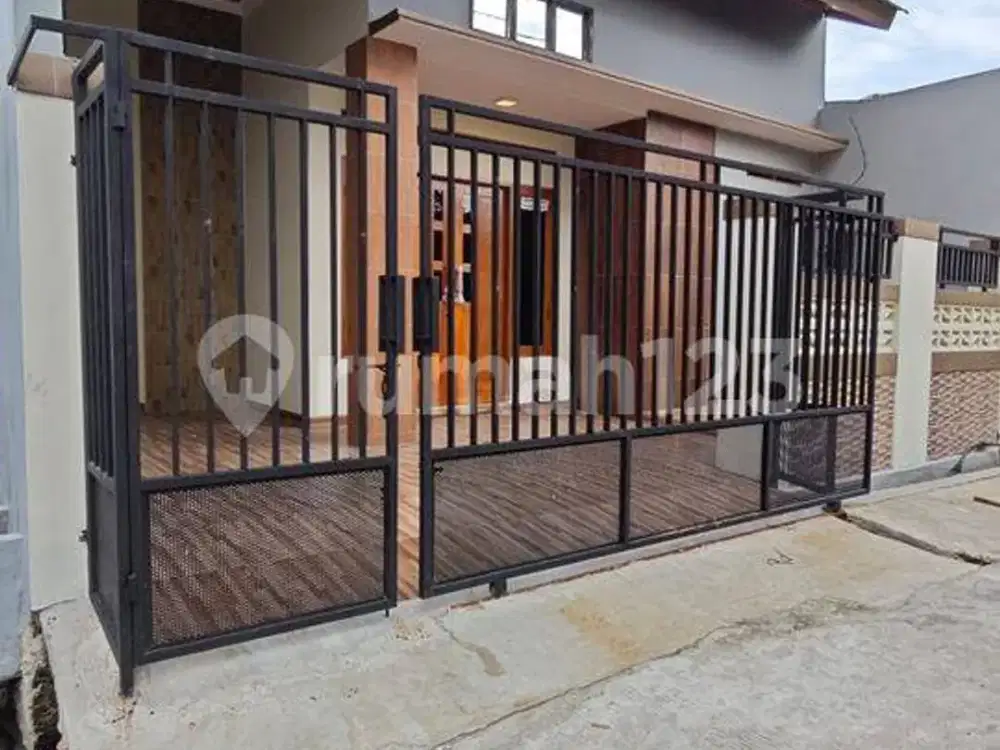 Rumah Bekasi Utara di Perumahan Griya Asri Bahagia #236