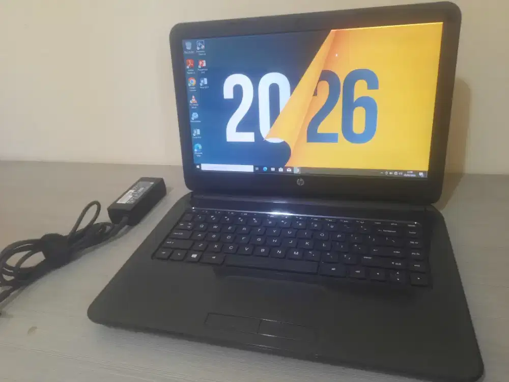 Laptop Hp Slim AMD-A4,5000(Ram-4gb Hdd-500gb)win-10 Siap Pakai Jual BU