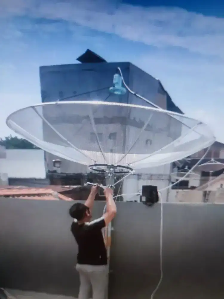 Pemasangan, servis, antena TV Digital, CCTV.