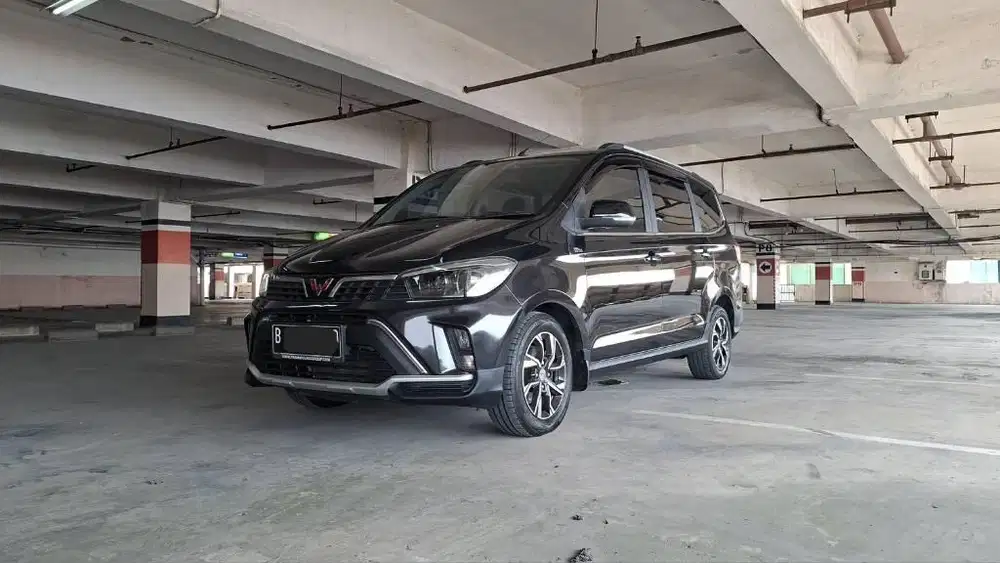 WULING CONFERO 1.5 S C MY MT MANUAL 2022 HITAM