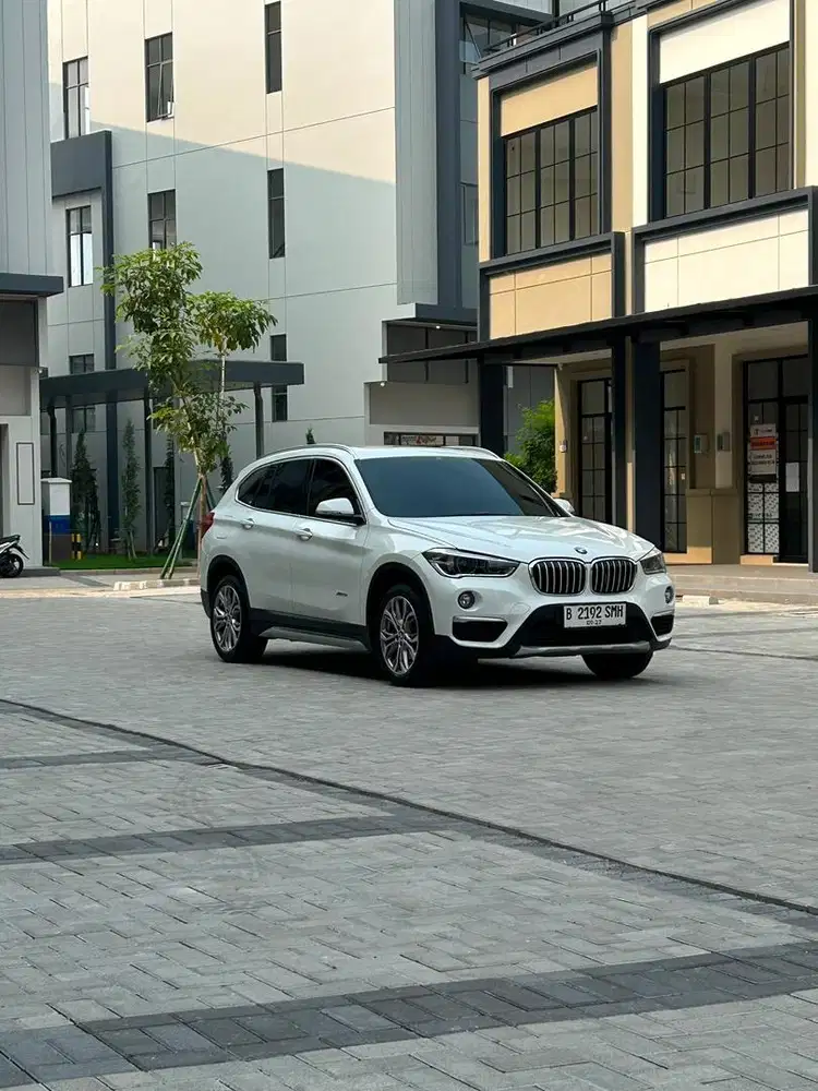 BMW X1 2017 Panoramic - Genap - Automatic - BMW X1 F48 Sdrivei8 2017