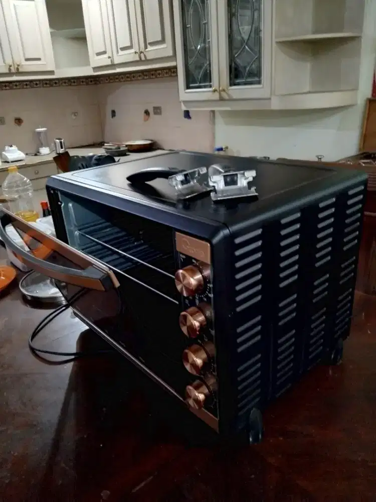 Dijual oven kue merk Oxone type rosegold