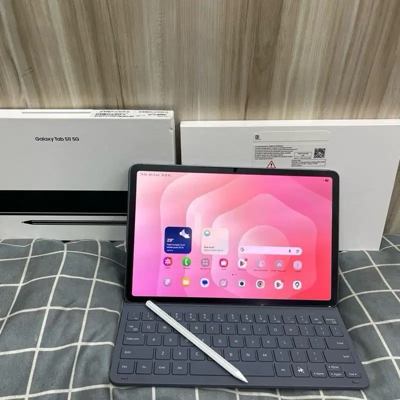 Samsung Galaxy Tab S11 5G 12/256GB free keyboard pen original