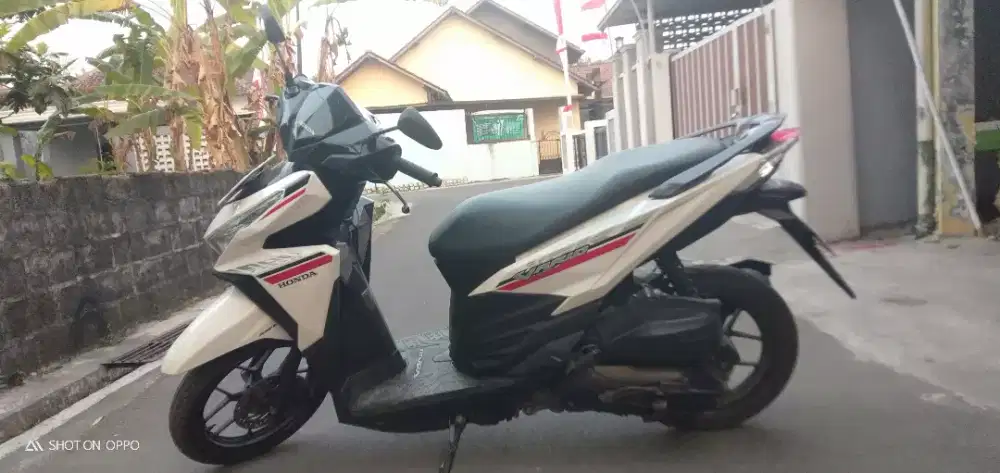 Honda 125 LED old