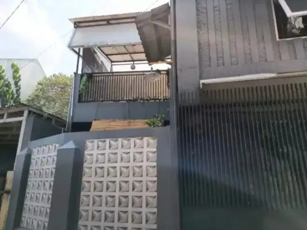 Dijual rumah di cihanjuang