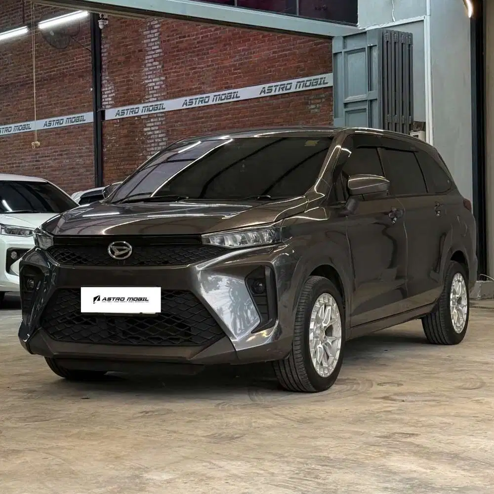 XENIA R 2023 / 2022 Matic Murah Bekas Surabaya Istimewa Bagus Tgn1