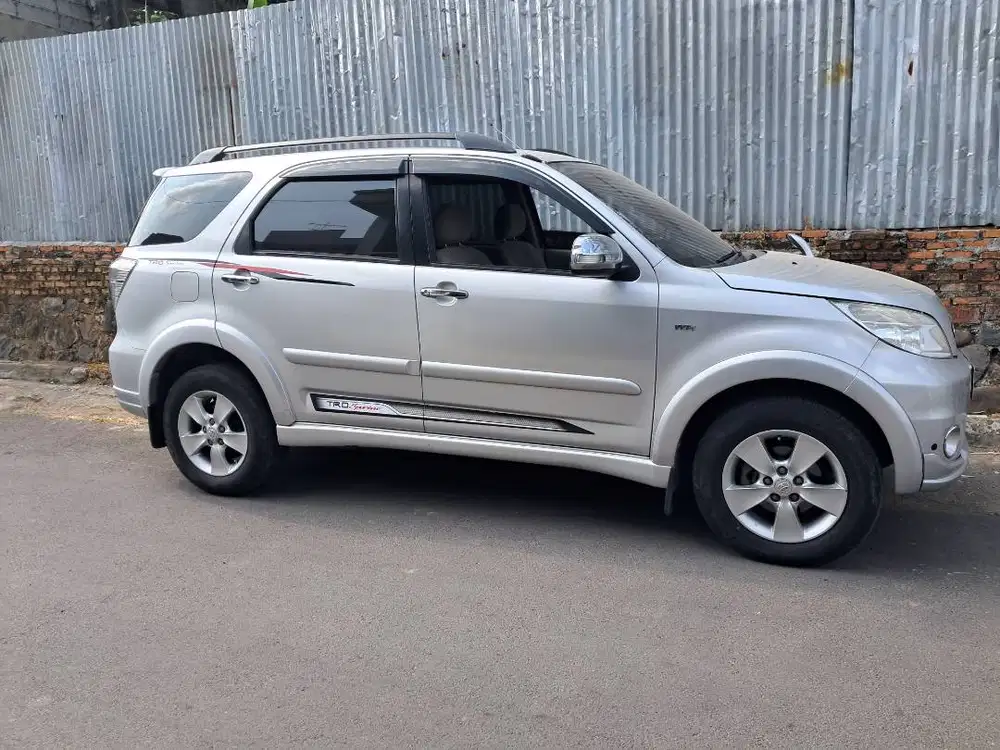 toyota rush z at 2013