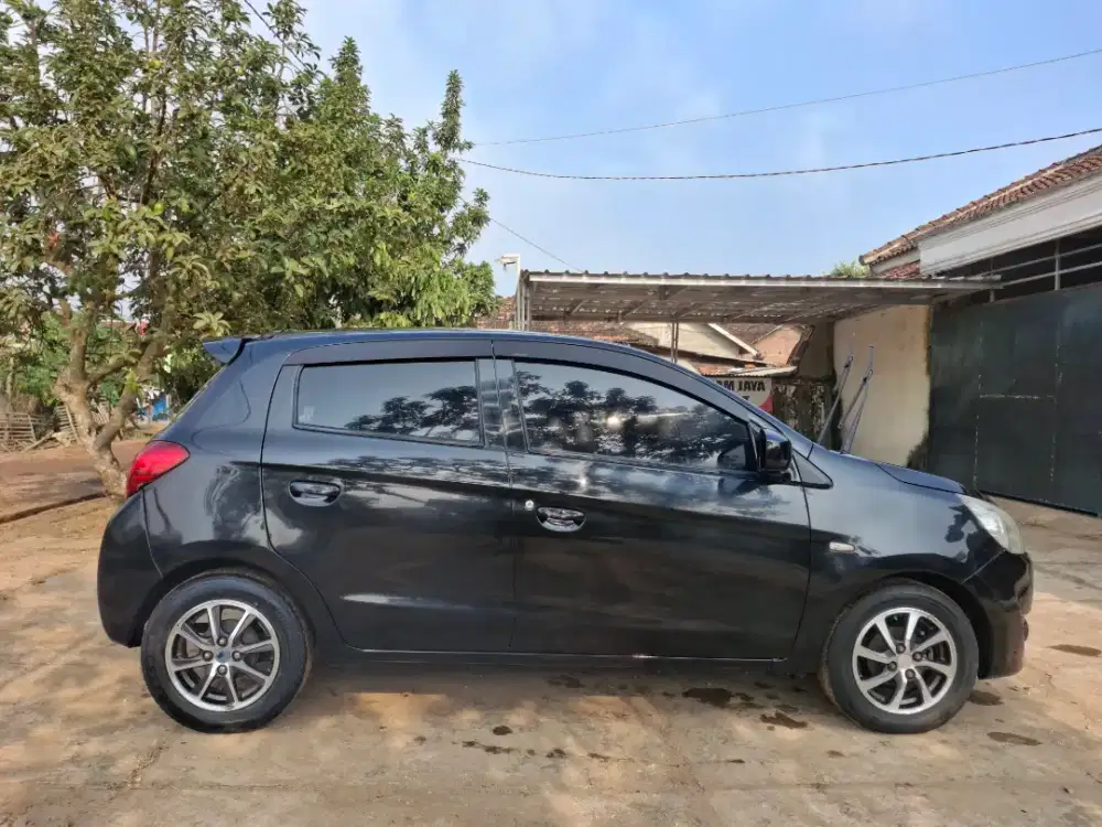 Mitsubishi Mirage 2012 1.2 cc Manual