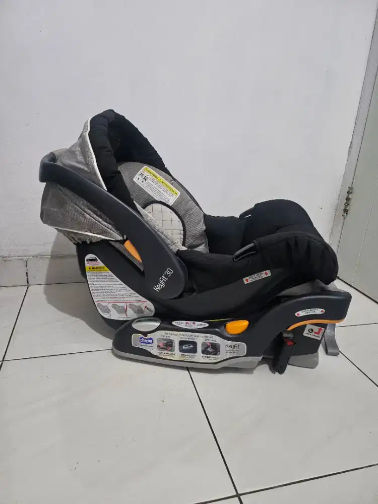 Chicco KeyFit 30 Infant Car Seat, kursi mobil bayi