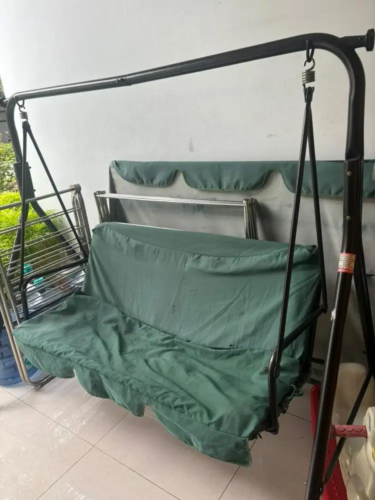 Ayunan kain dari informa