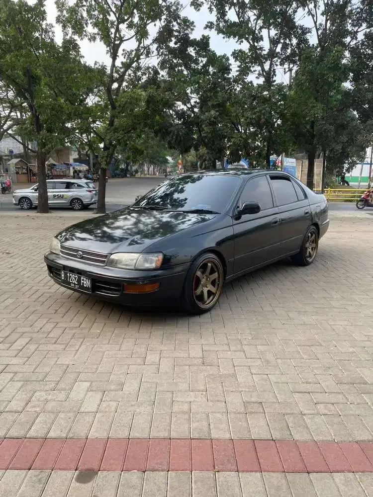 Toyota Corona absolute 1.6cc