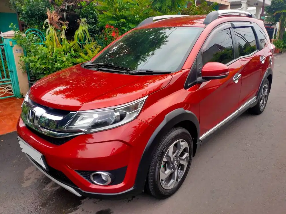 Honda BR-V 1.5 E 2016, Matic, Low km