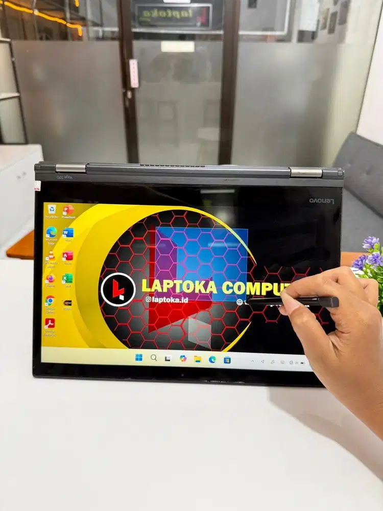 Di jual lenovo thinkpad yoga core i7 touchscreen
