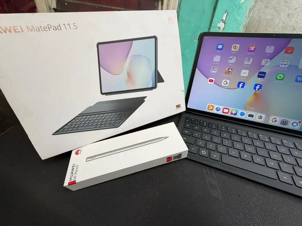 Huawei PaperMate W-09 Ram 8/256 + M-Pencil