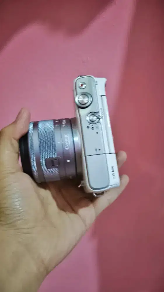 Jual Kamera Canon m10