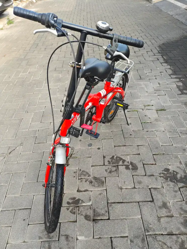Sepeda Lipat 20