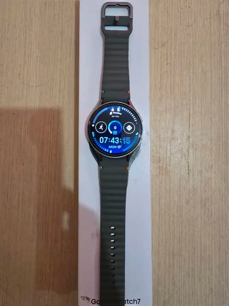 Samsung galaxy watch 44 mm