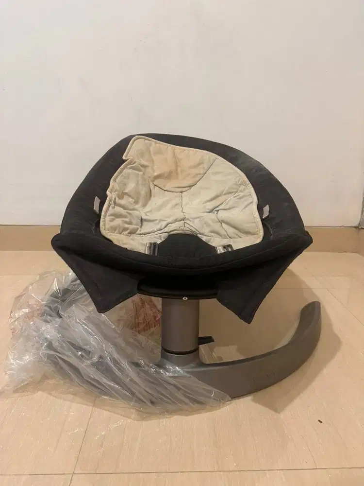 Bouncer Nuna 1300000