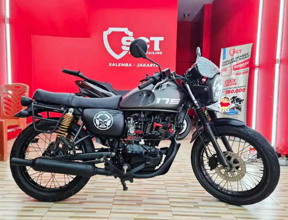 JualCpt90%LikeNew KM21Rb Modif 2,5Jt KAWASAKI W175 2019 CAFE RACER ABU