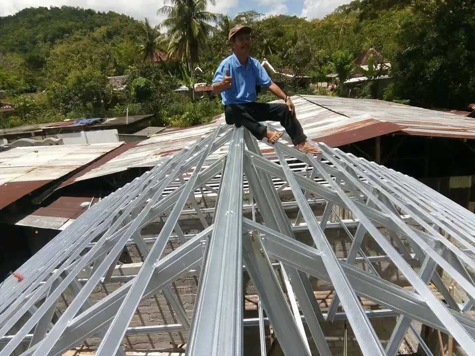 Konstruksi Baja Ringan UPVC ALDERON/DRSHIELD Kuat Kokoh Berkualitas