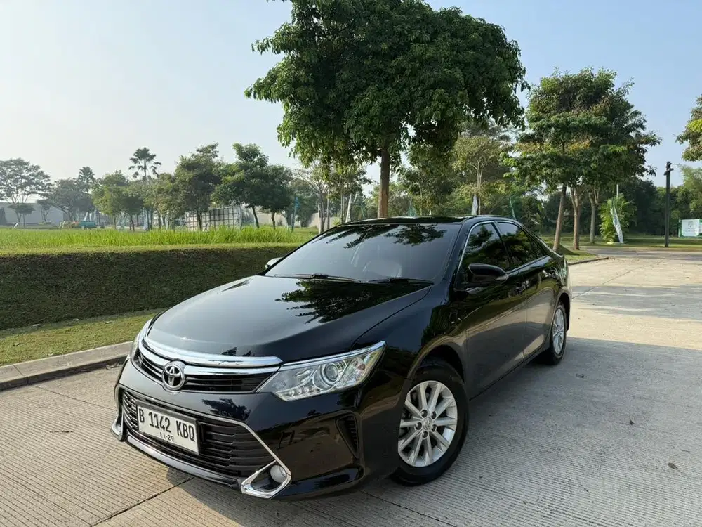 Toyota Camry 2.5 G Automatic 2018 Hitam