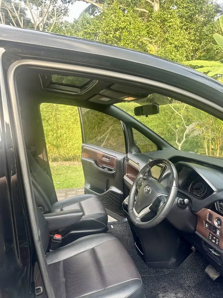 TOYOTA VOXY 2020 - Thumbnail 4