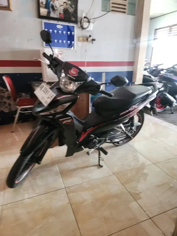 Revo x hitam 2019 injeksi Gbm