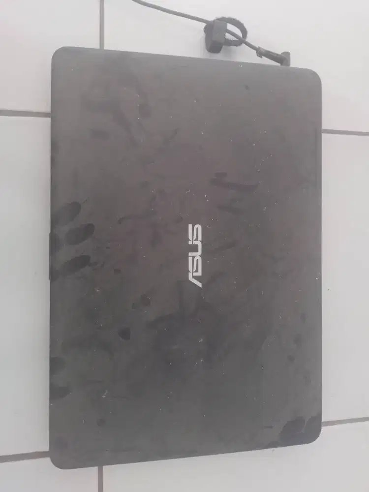 ASUS X441S SECOND WARNA HITAM
