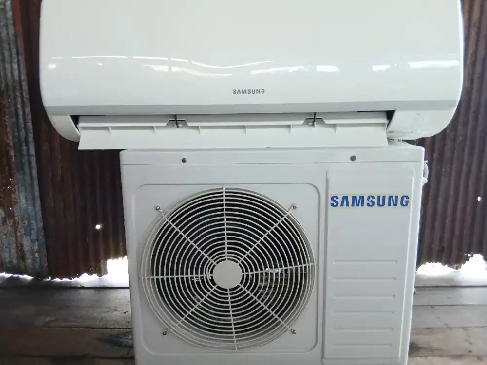 JUAL AC 1/2 PK BEKAS BERGARANSI