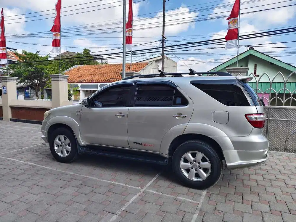 Toyota Fortuner 2010 Diesel