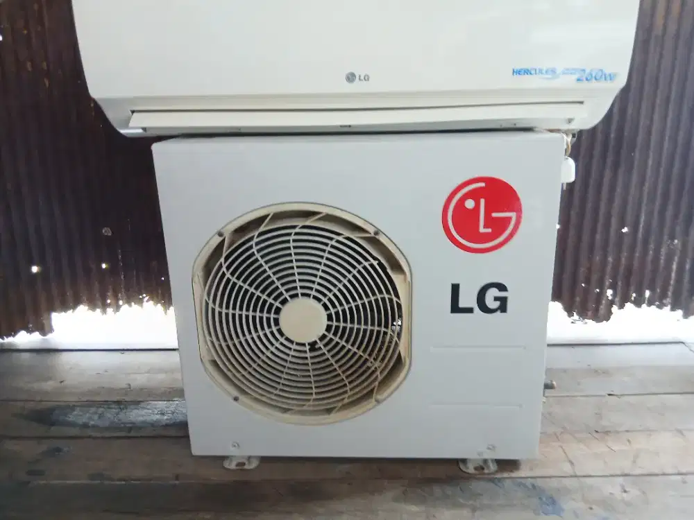 DIJUAL AC BEKAS 1/2 PK GRATIS PASANG