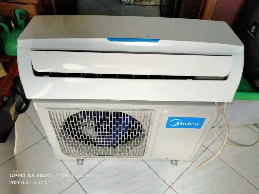 Manukari AC seken baik & rusak