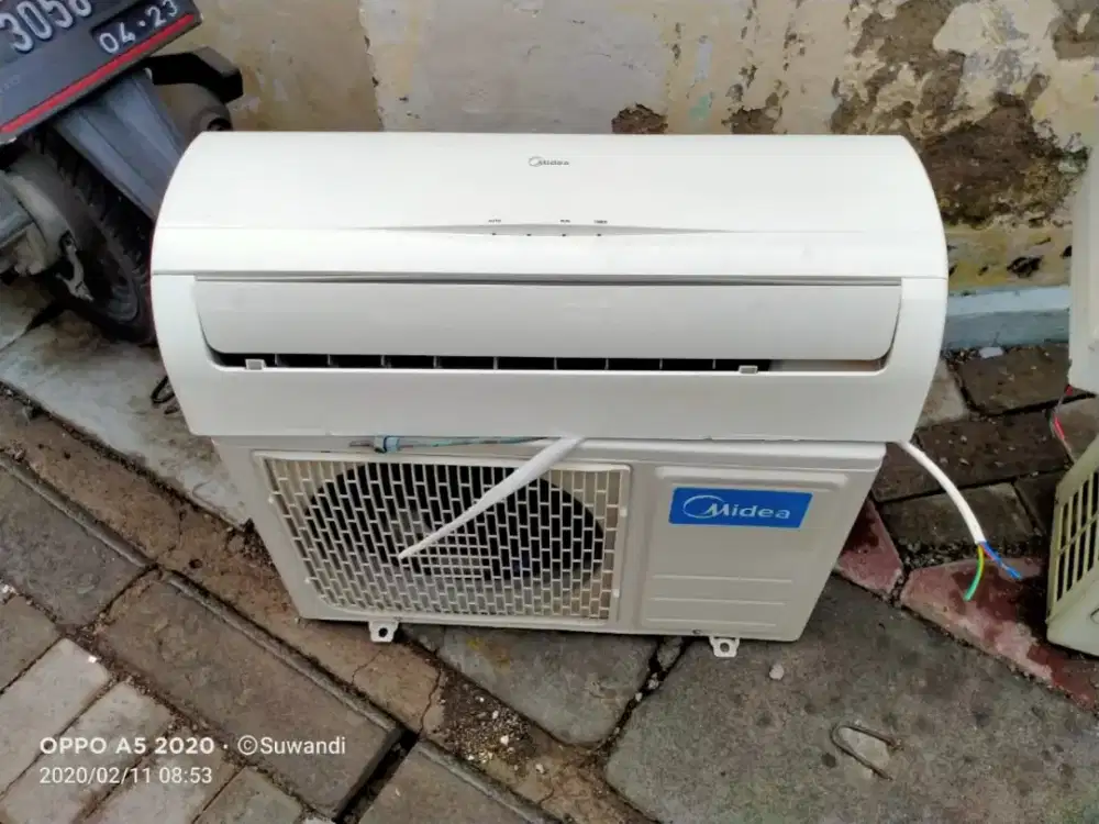 Menerima AC seken dingin & rusak