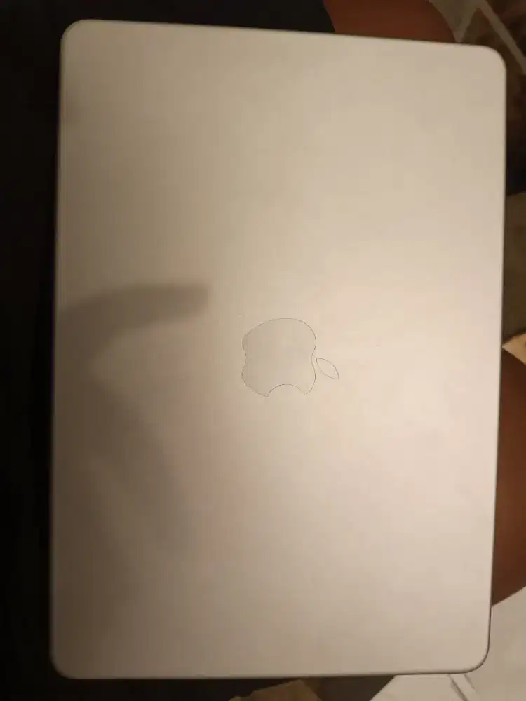 Macbook neo 256 silver