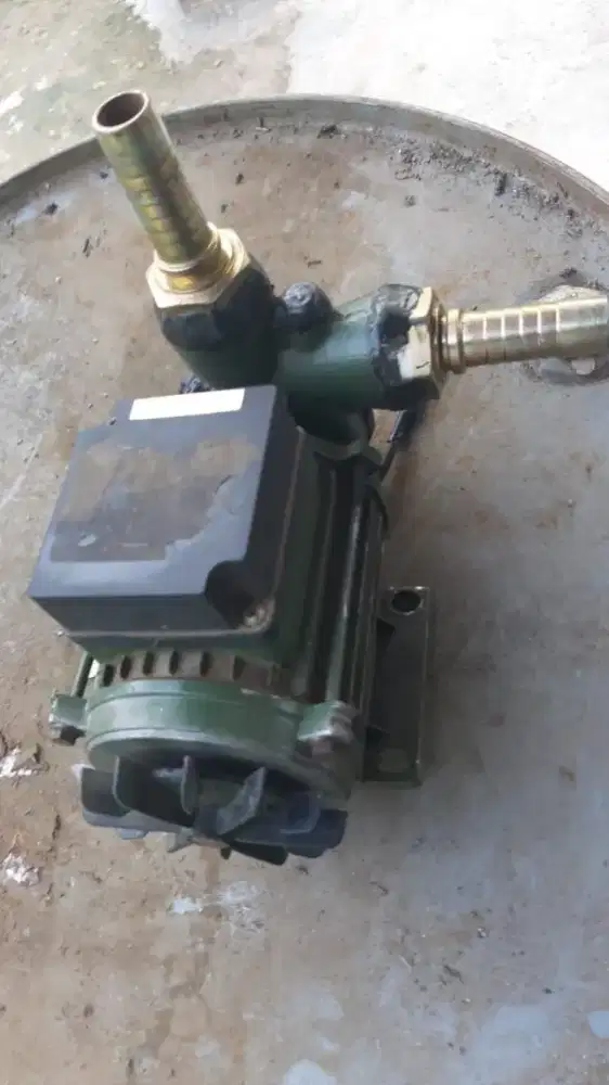 Jasa service, pompa air, mesin cuci, kulkas, flizer box, sokis