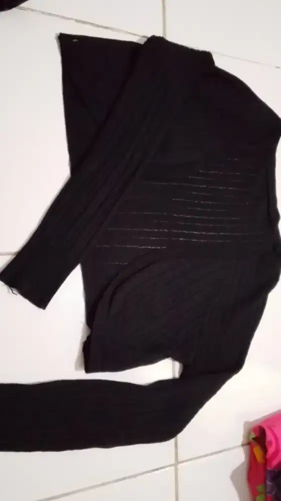 Outer semi rajut wanita, hitam
