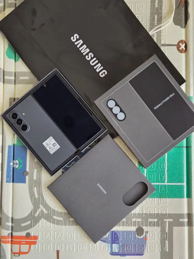 Samsung Fold 8 Ultra 512 SEIN