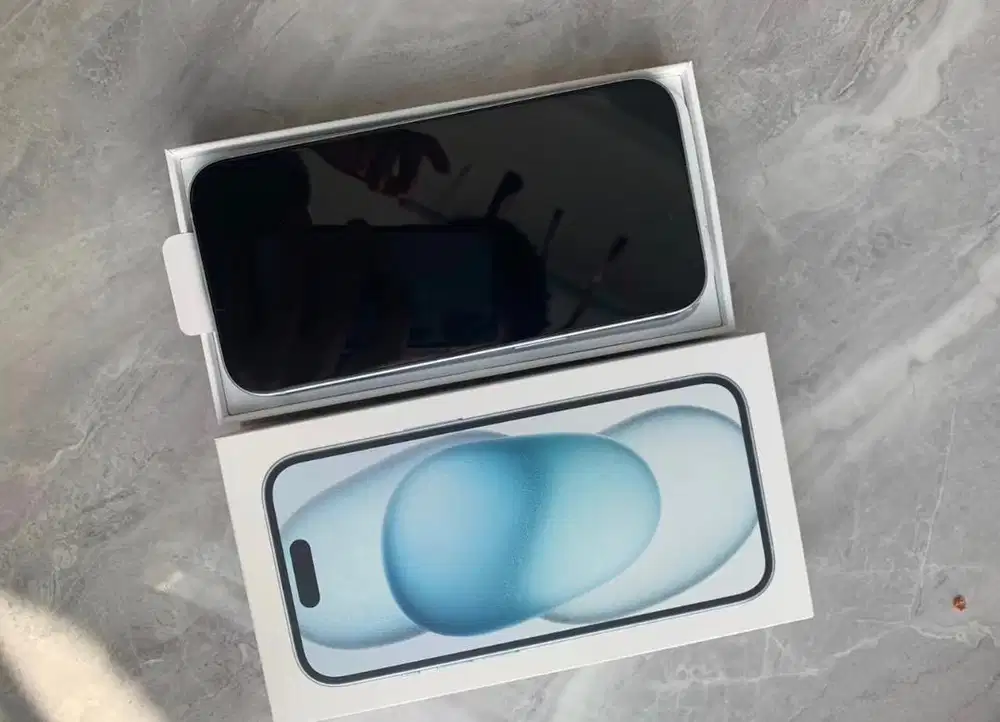 Jual Iphone 15 basic 128 GB (Resmi)