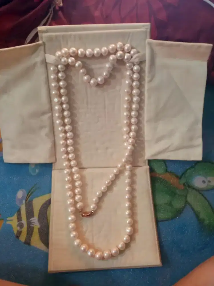 Mutiara air tawar asli